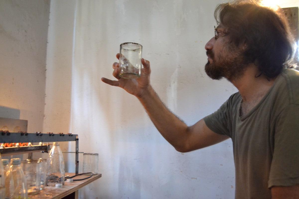 FROM TRASH TO TABLE: SYRIAN REFUGEE'S SOLUTION TO LEBANON'S RUBBISH CRISIS - ISHKAR