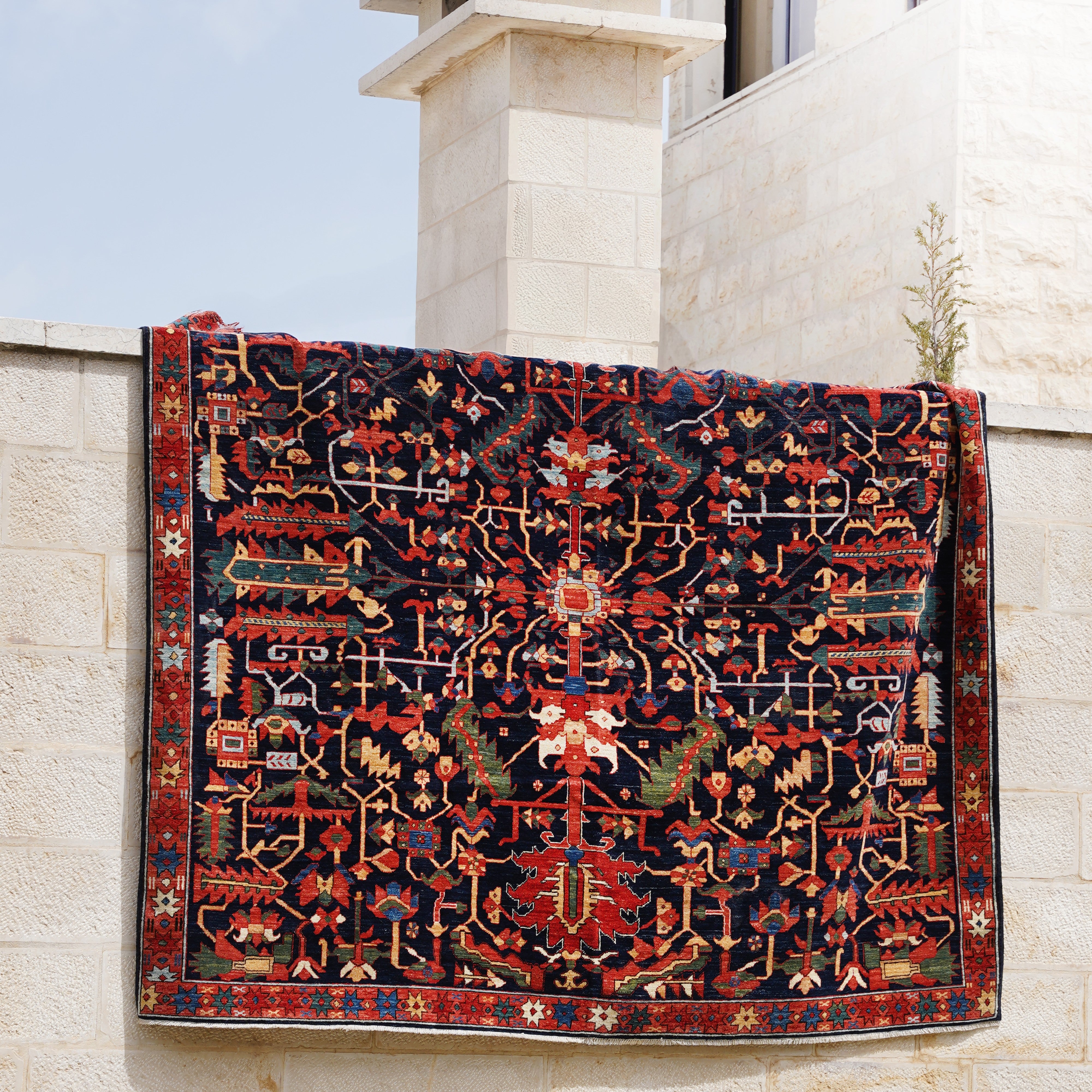 Bakshaish II Hand-knotted Rug - Blue