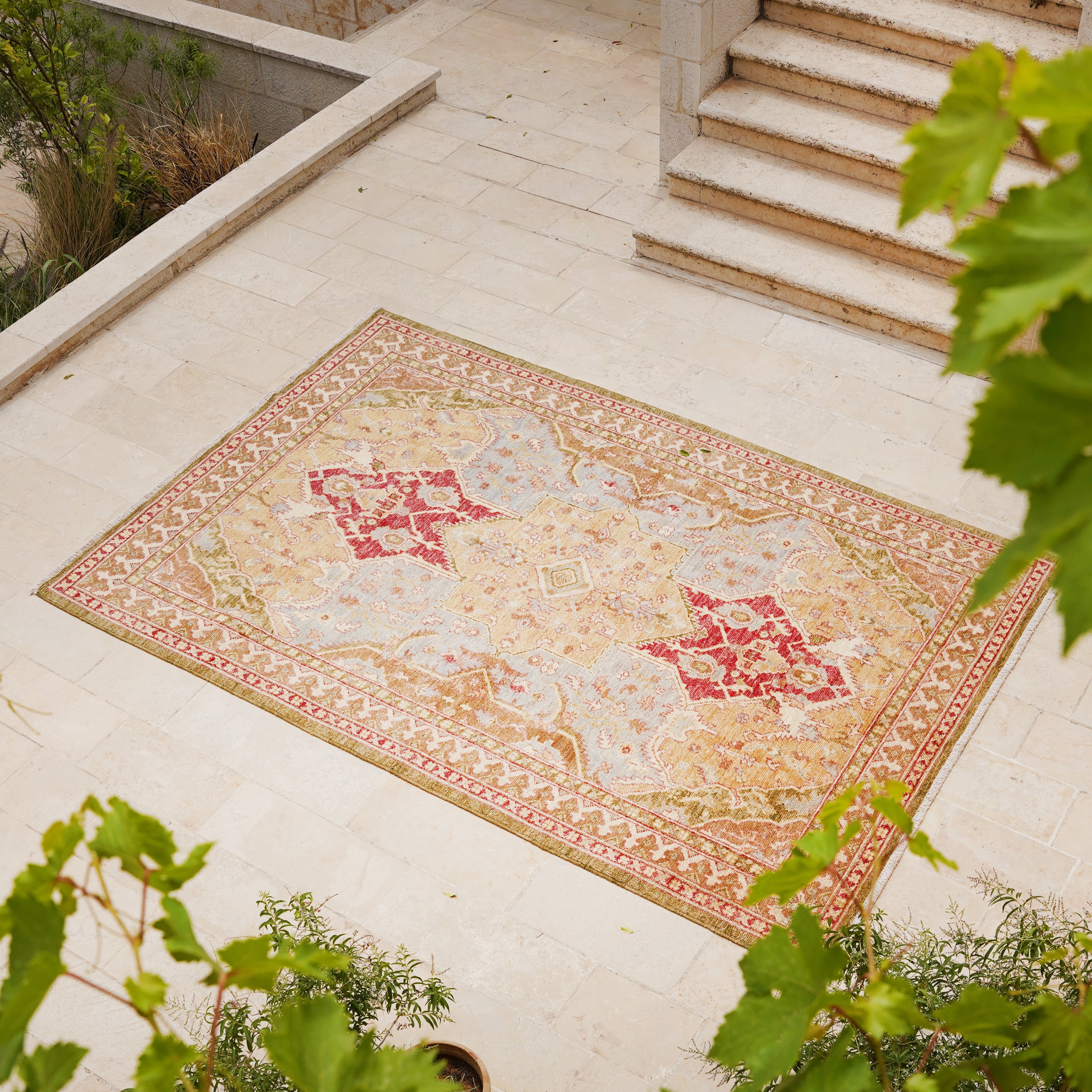 Chaman Hand-knotted Rug