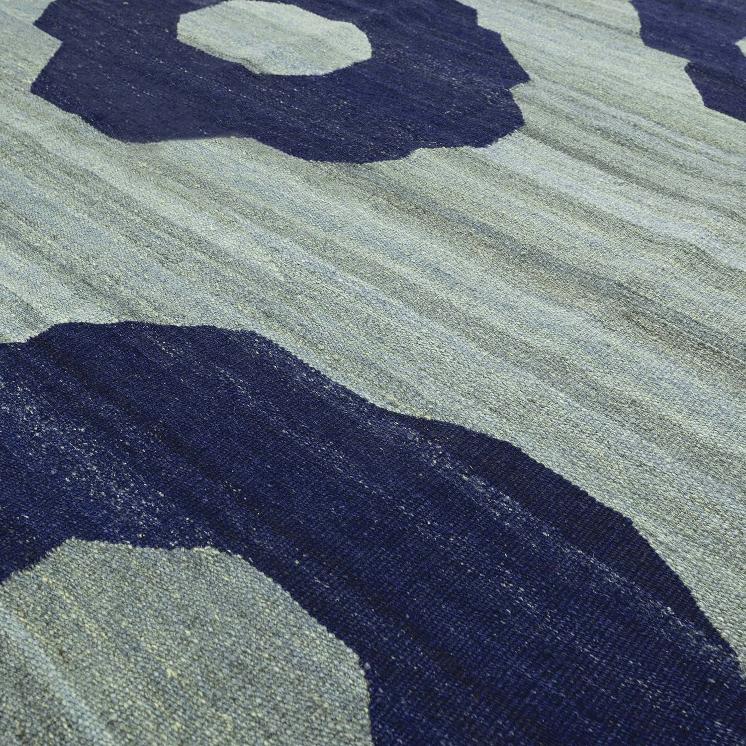 Gul-e Lāla Flatweave Rug detail