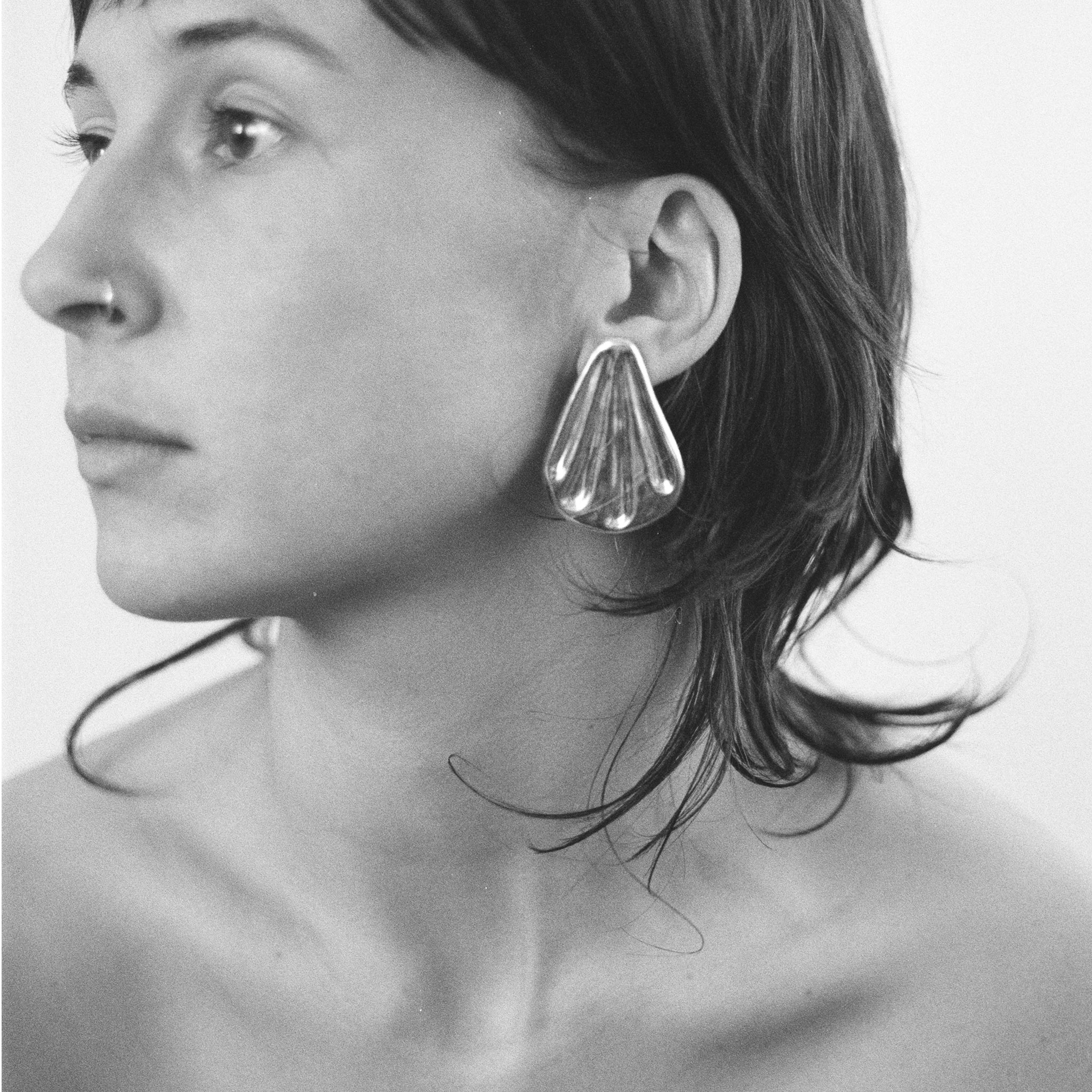 Shell Naan Earrings
