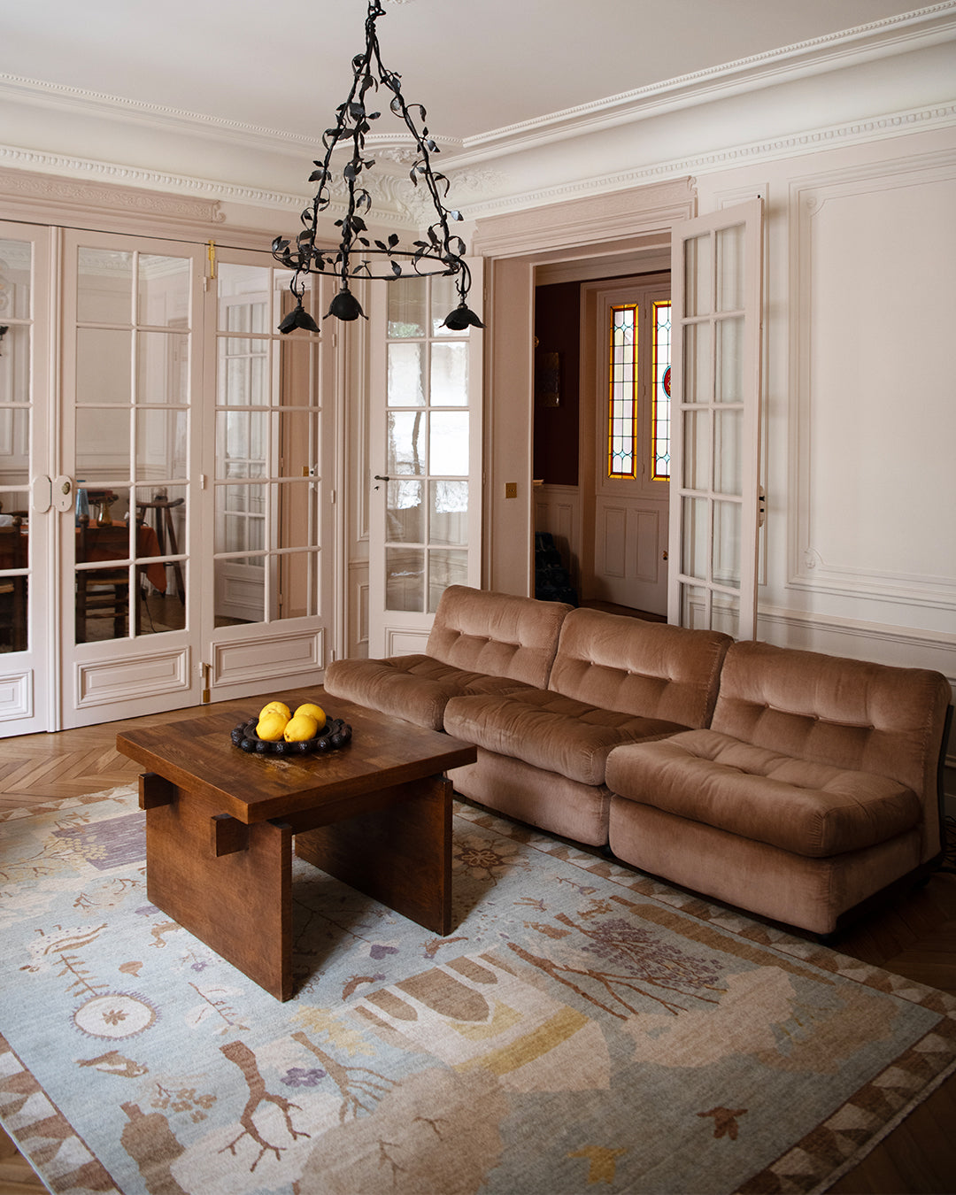 Mughal Petal Drift Hand-knotted Rug - Aquamarine