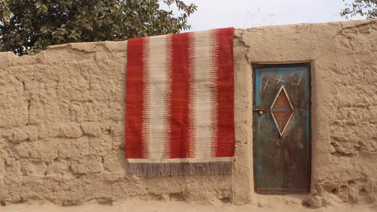 Anar Kilim - ISHKAR