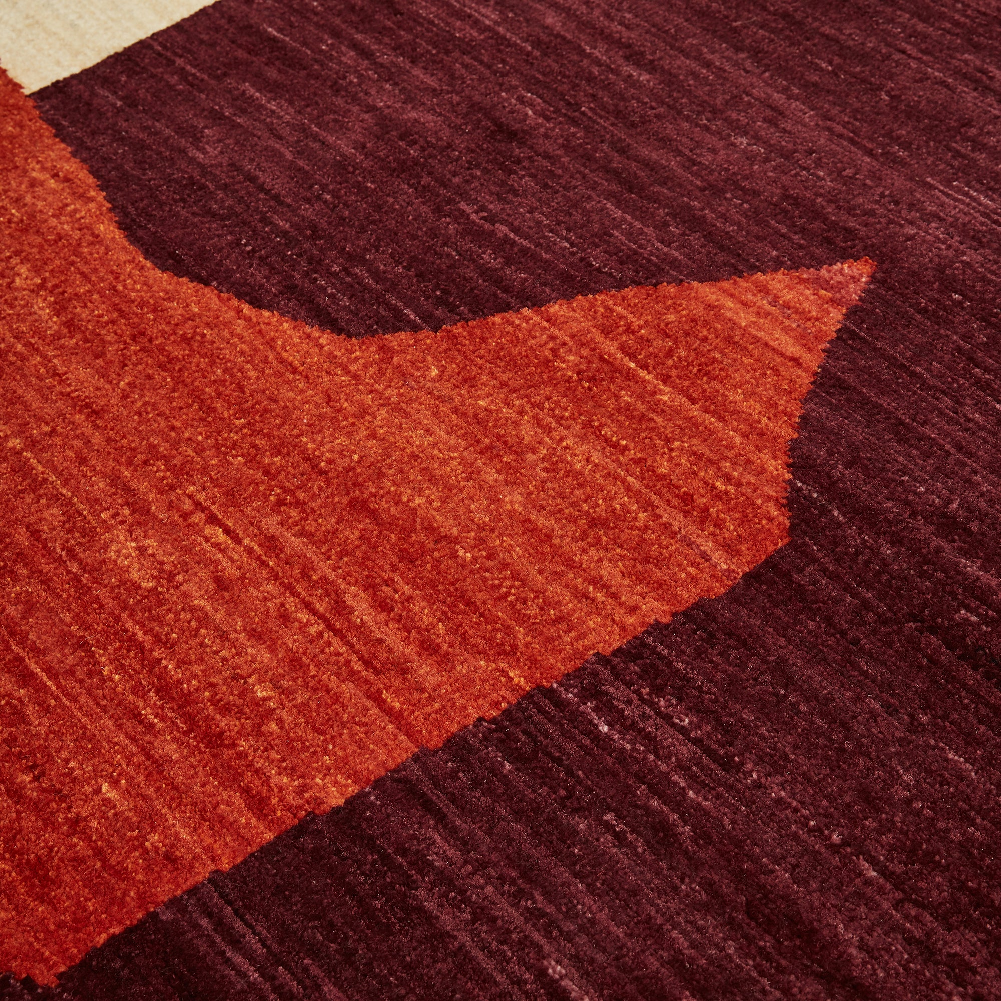 Ambar and Maroon Salsal Hand-knotted Rug - Detail