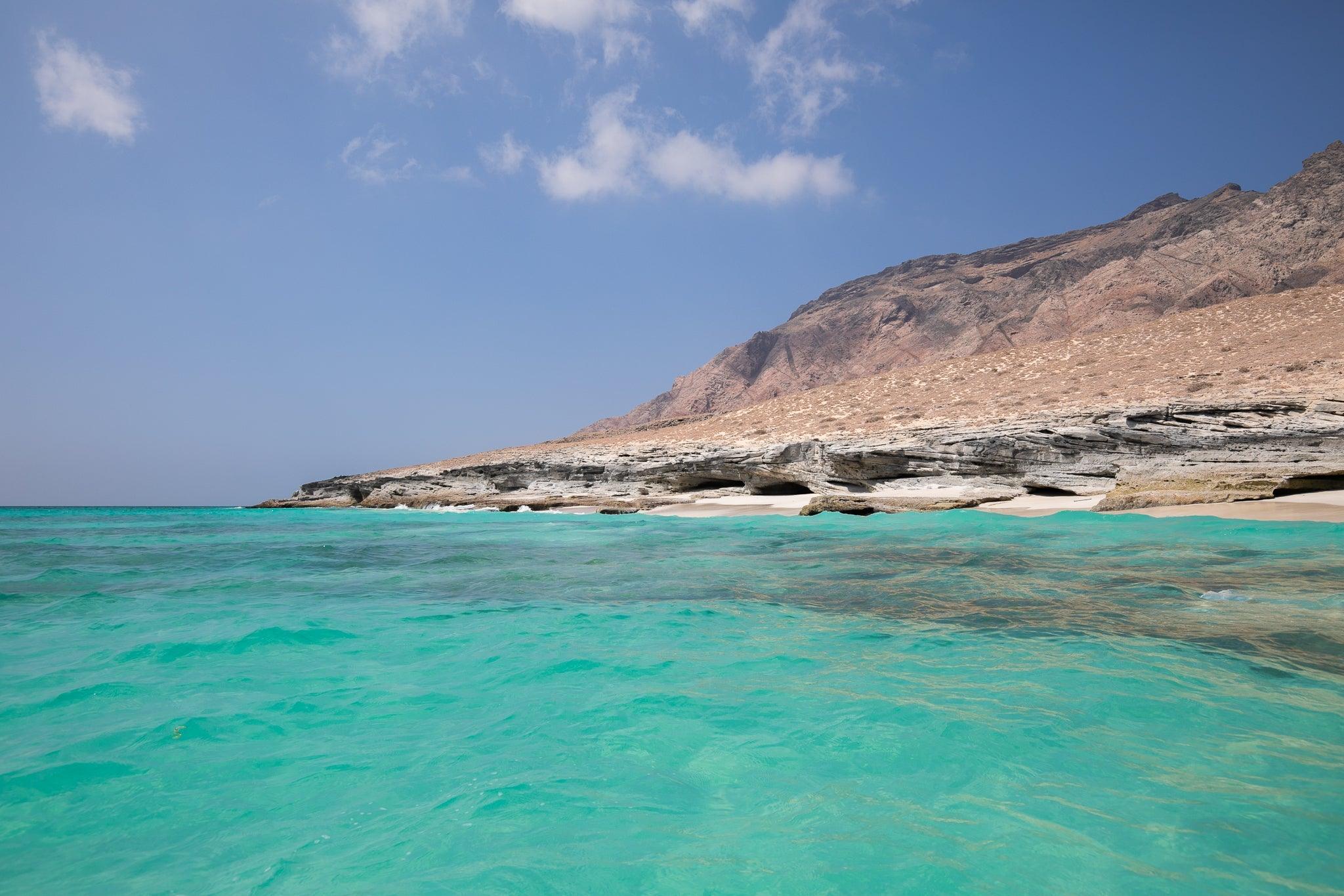 Socotra : On foot and by boat - ISHKAR