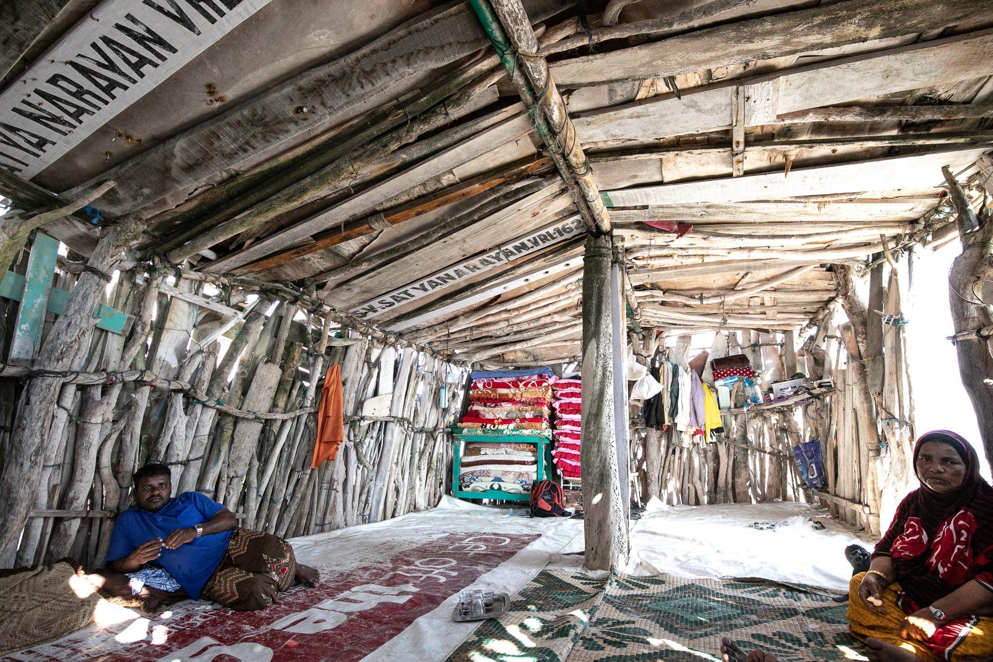 Socotra : On foot and by boat - ISHKAR